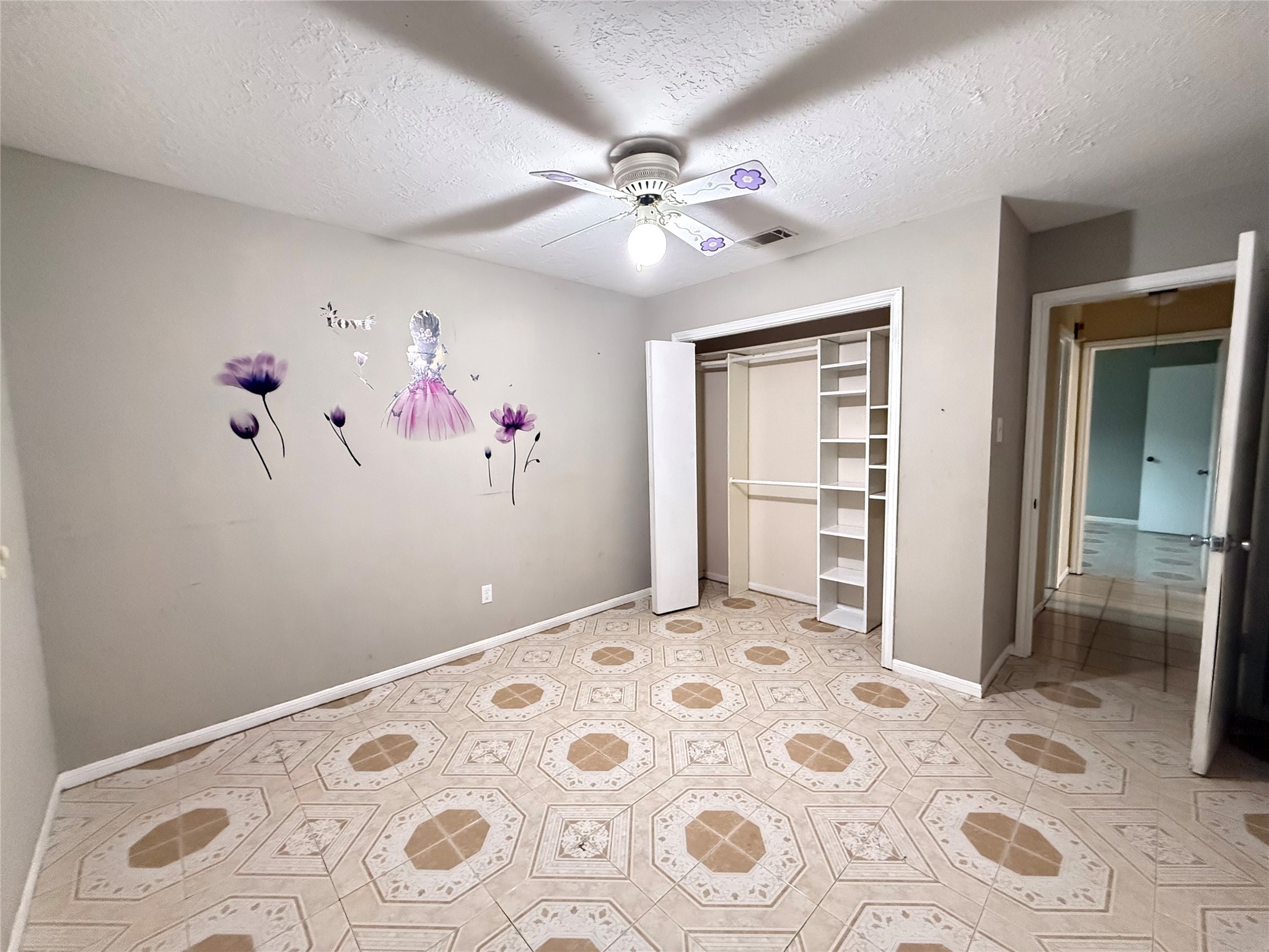 13218 Avonshire Drive Property Photo 7