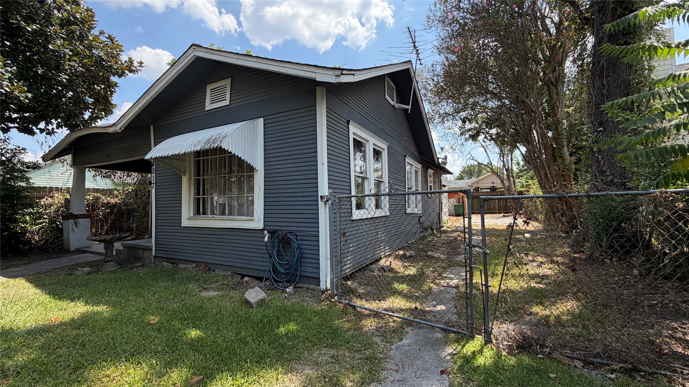 4017 Baden Street Property Photo 9