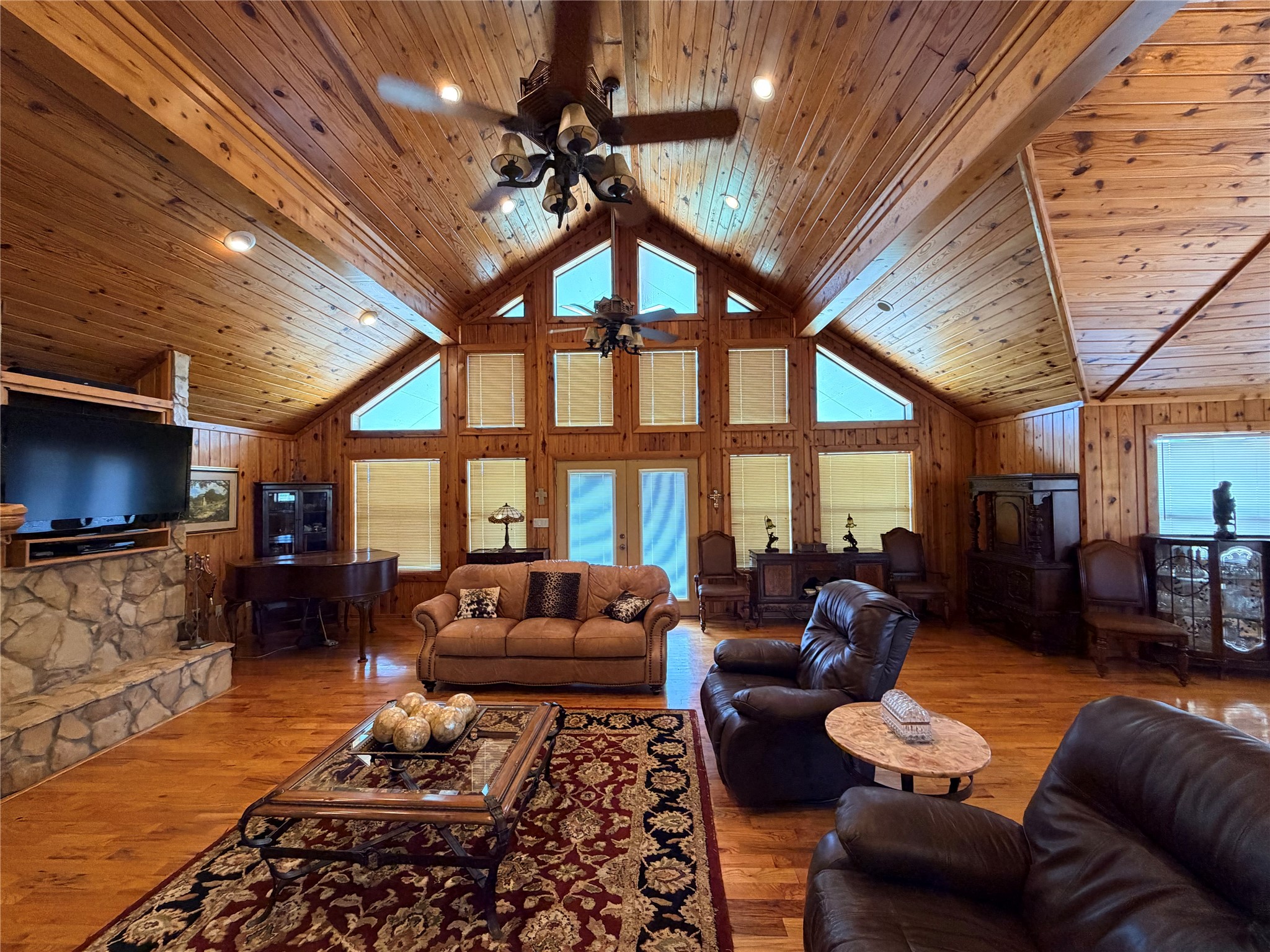 6622 County Road 360 Property Photo 6