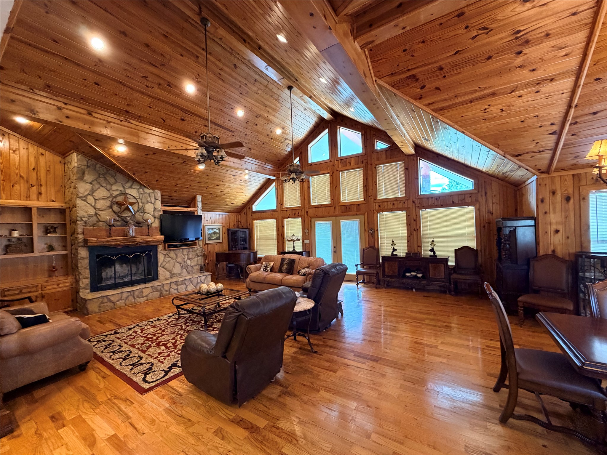 6622 County Road 360 Property Photo 7