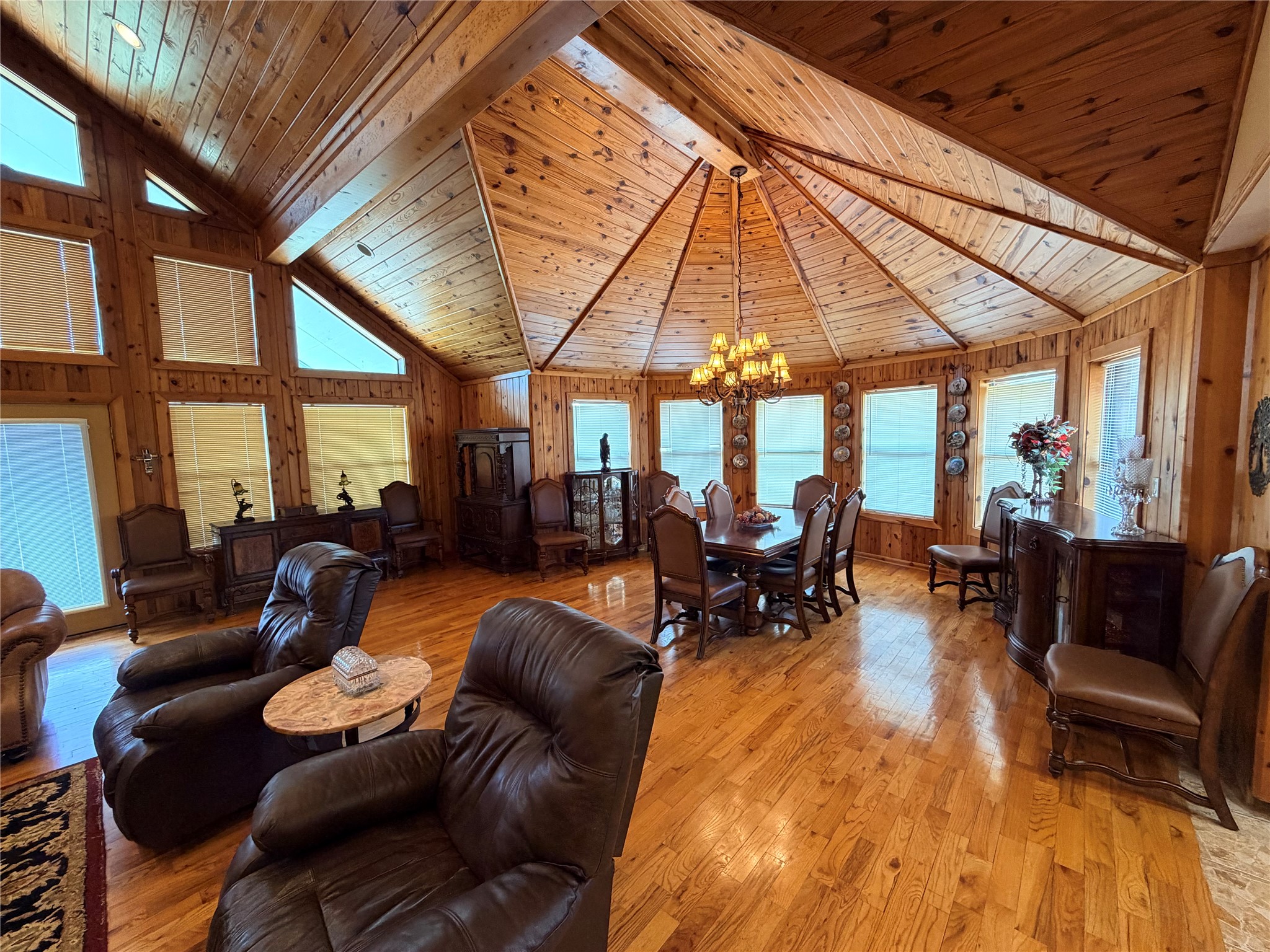 6622 County Road 360 Property Photo 10