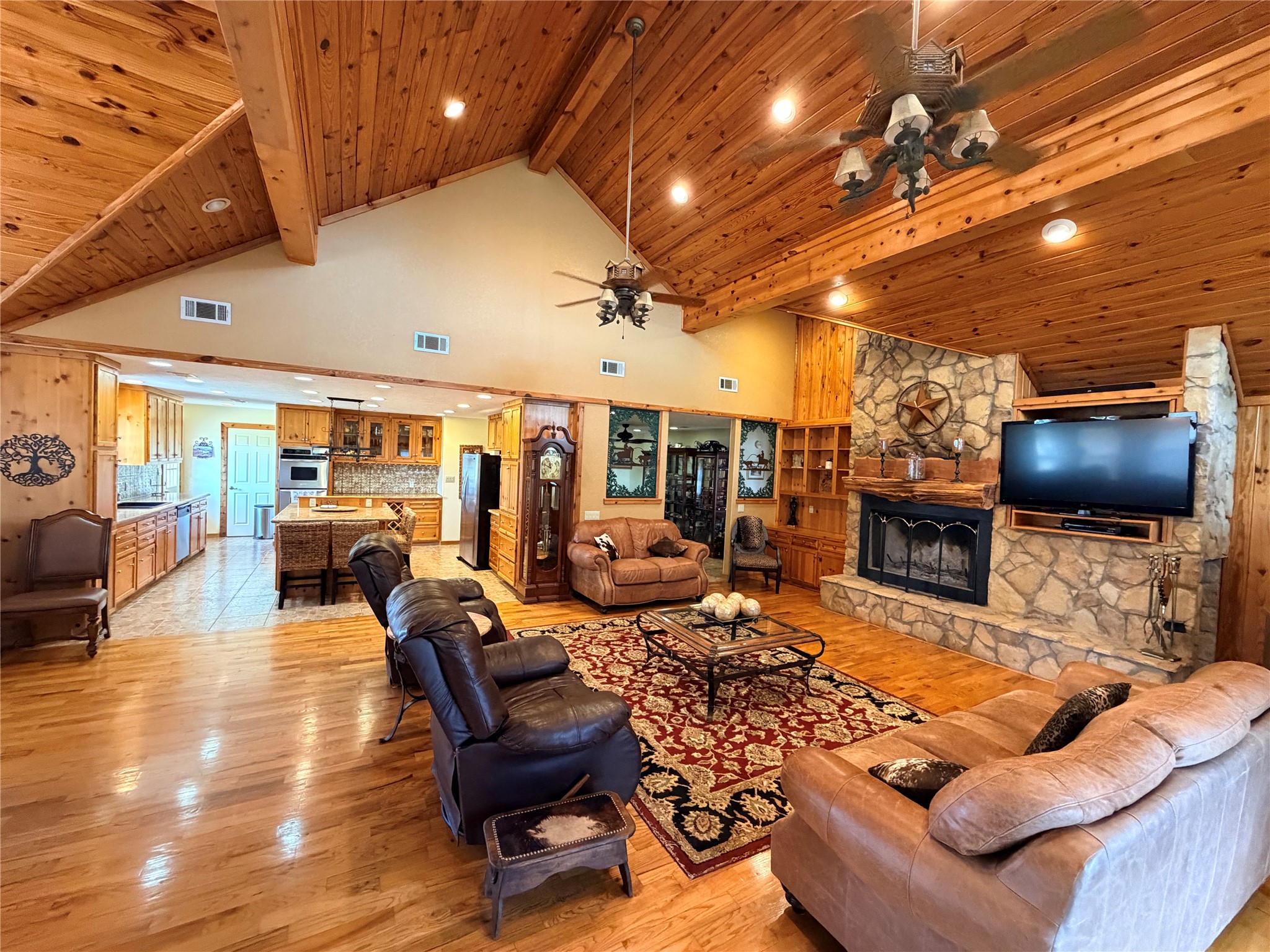 6622 County Road 360 Property Photo 11
