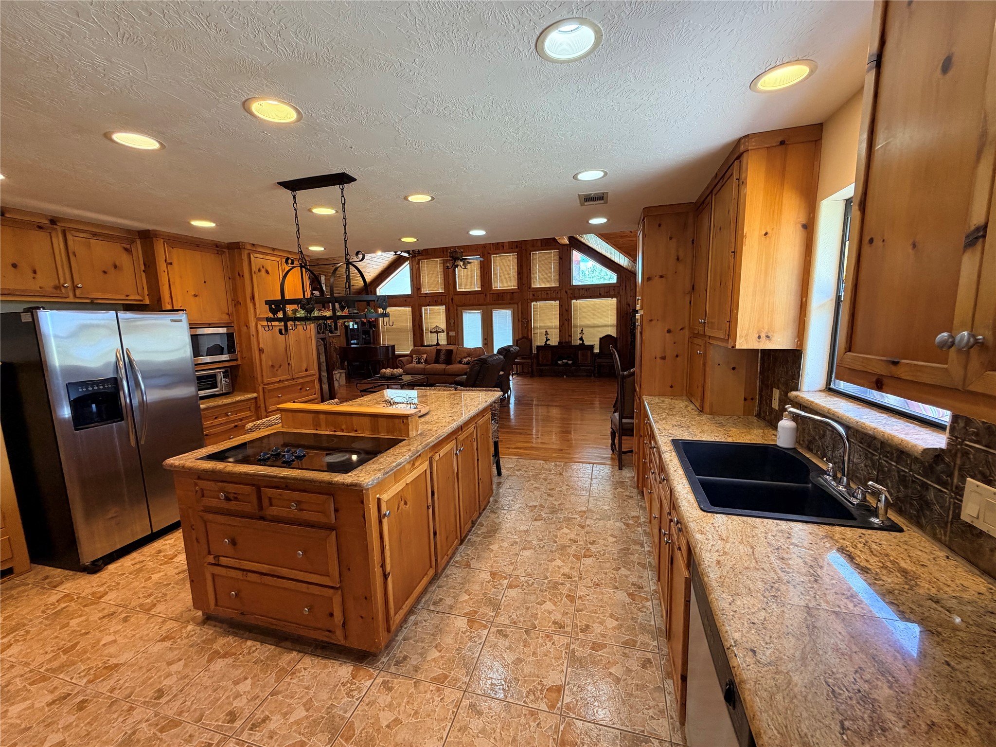 6622 County Road 360 Property Photo 14