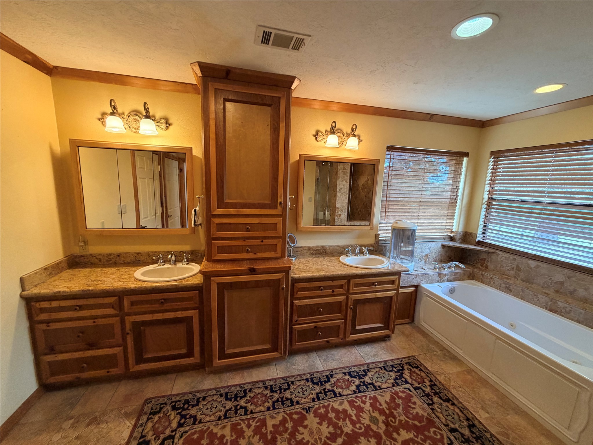 6622 County Road 360 Property Photo 19
