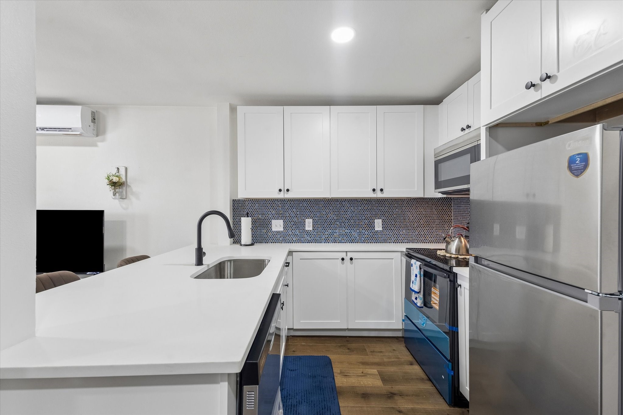 1224 Welch Street 1 Property Photo 6