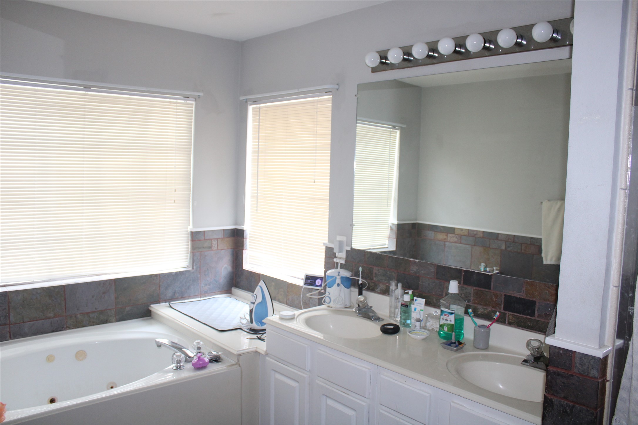 7018 Crystal Dowels Drive Property Photo 8