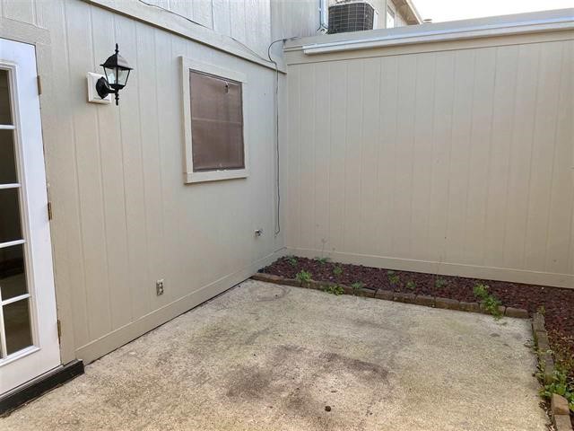 1135 Park Meadow Dr Property Photo 10