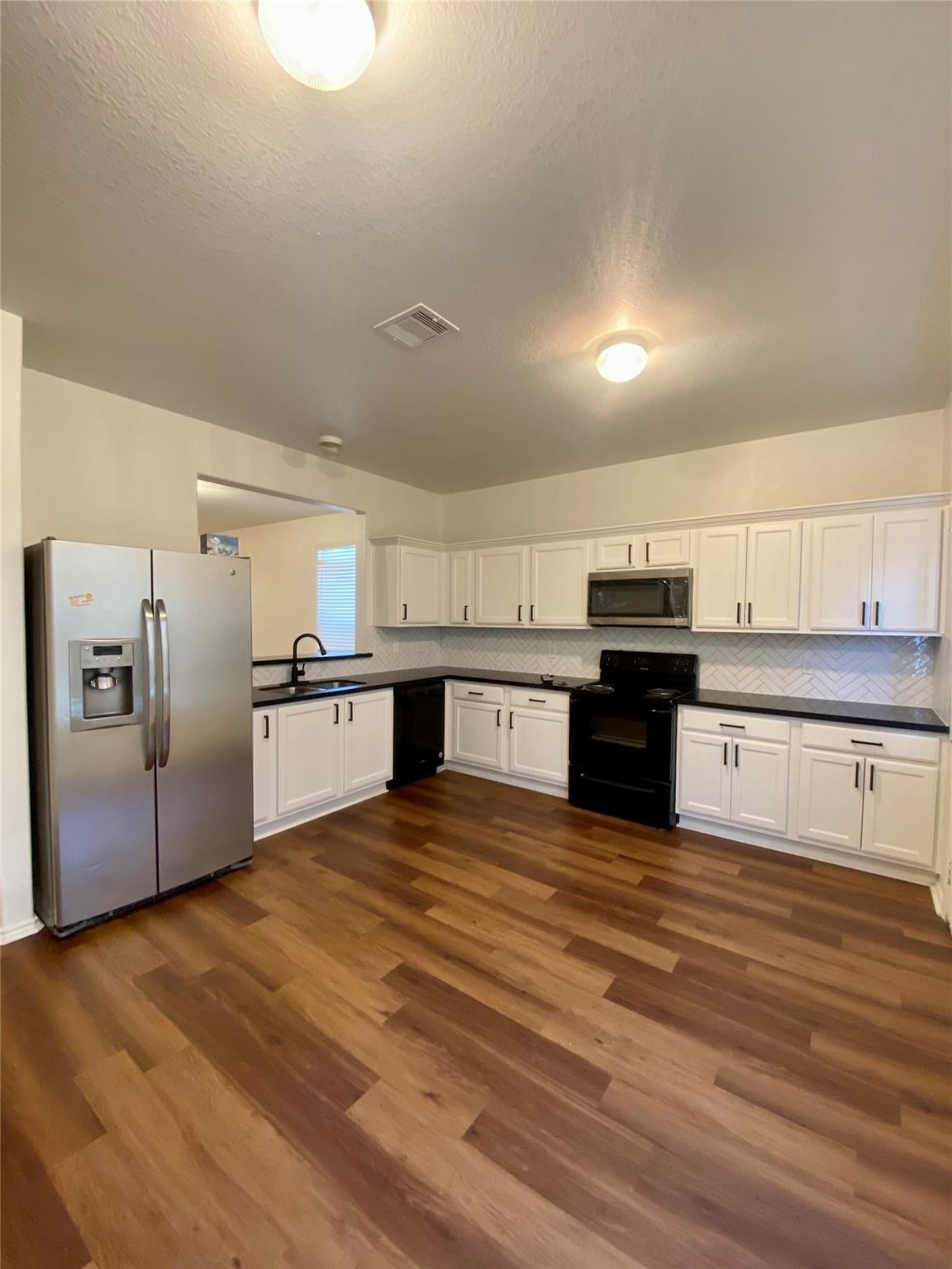 16750 Libson Falls Drive Property Photo 2