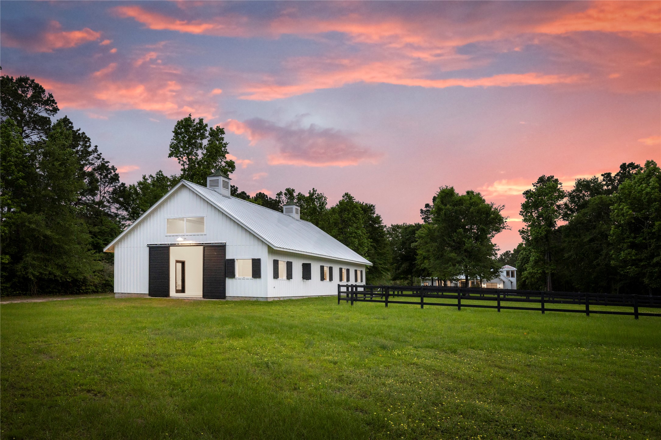 9879 Stubbs Road Property Photo