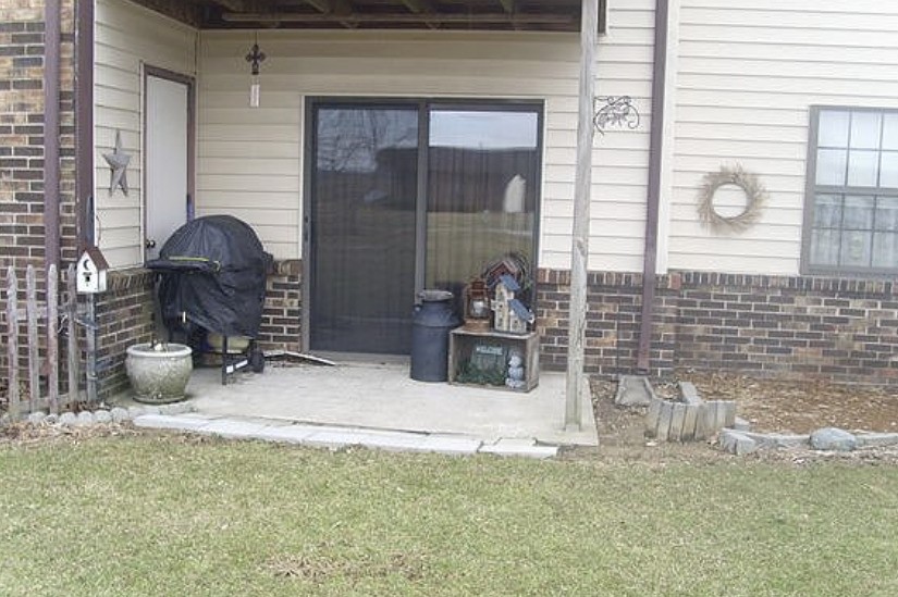 1 Countryside Drive Property Photo 1