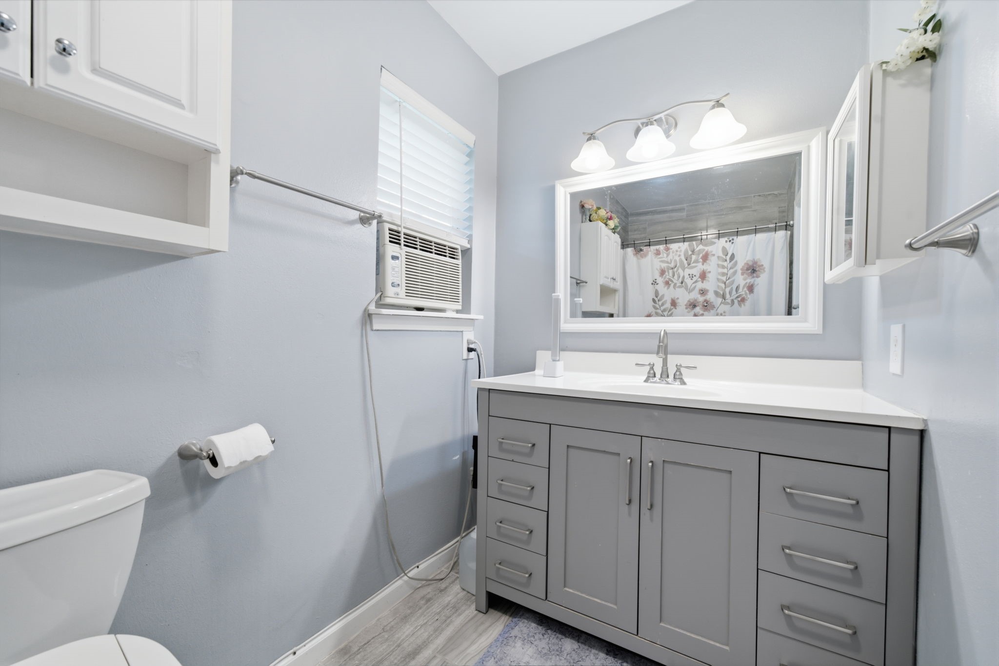 9435 Springmont Drive Property Photo 18