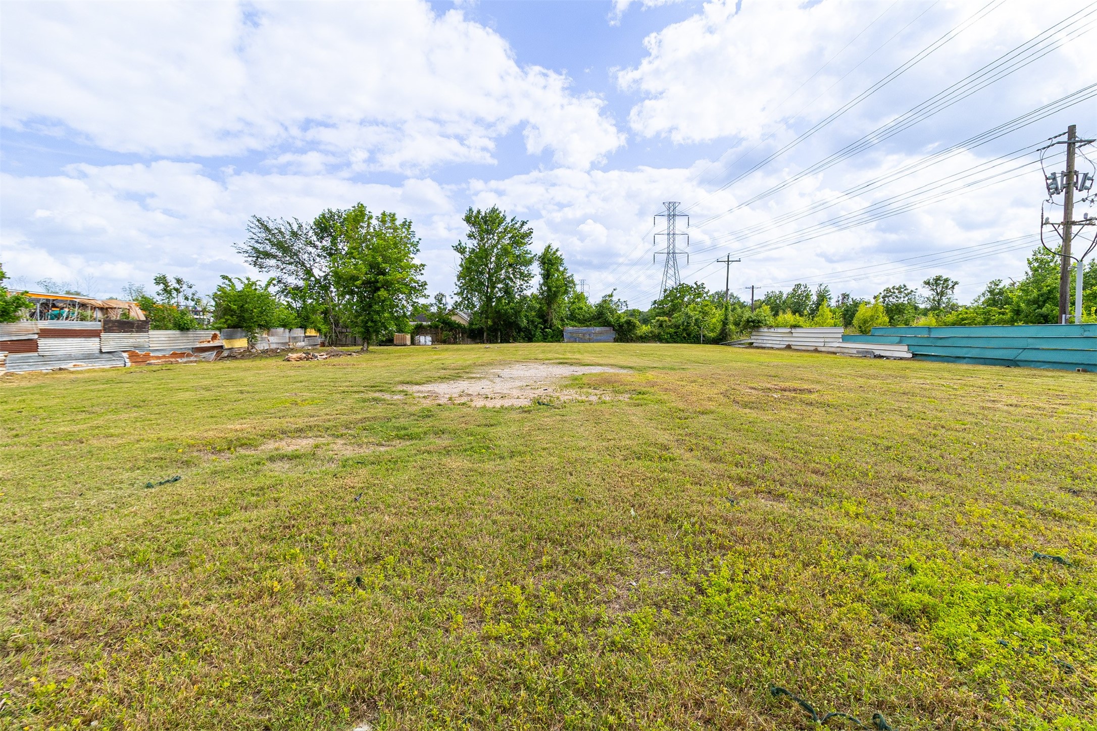 1710 Berry Road Property Photo 5