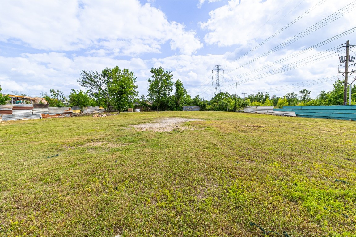 1710 Berry Road Property Photo 9