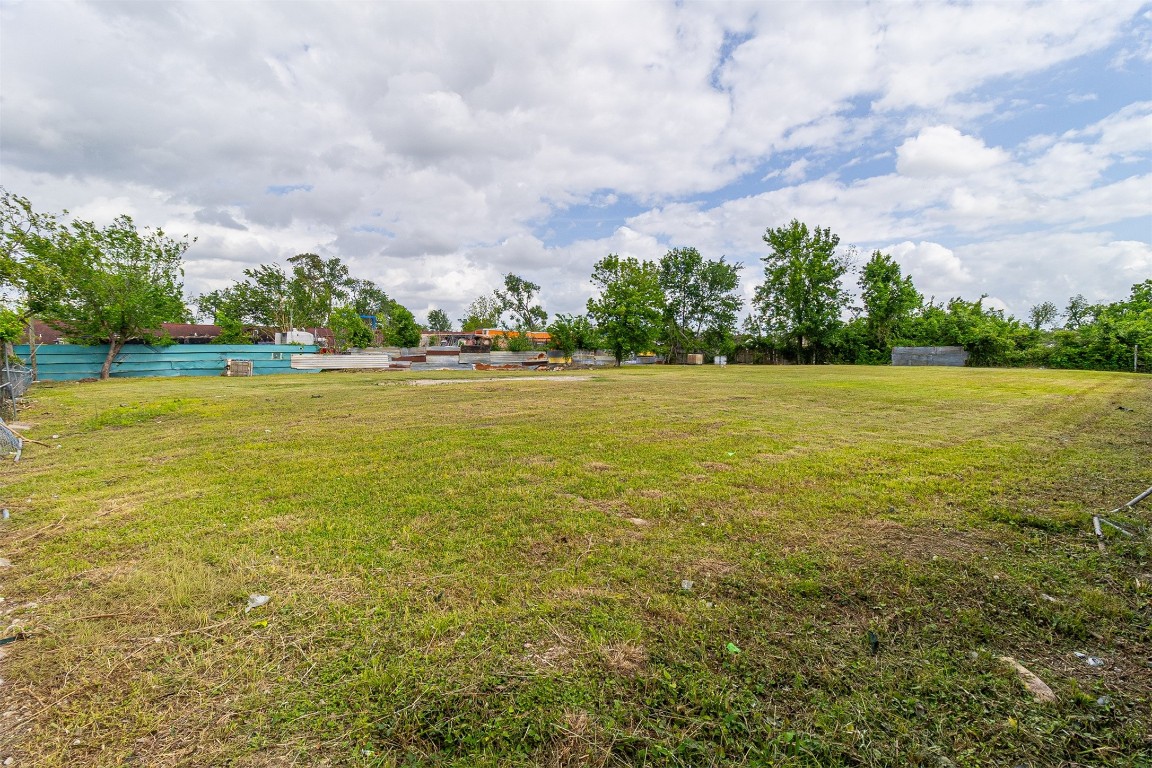 1710 Berry Road Property Photo 10
