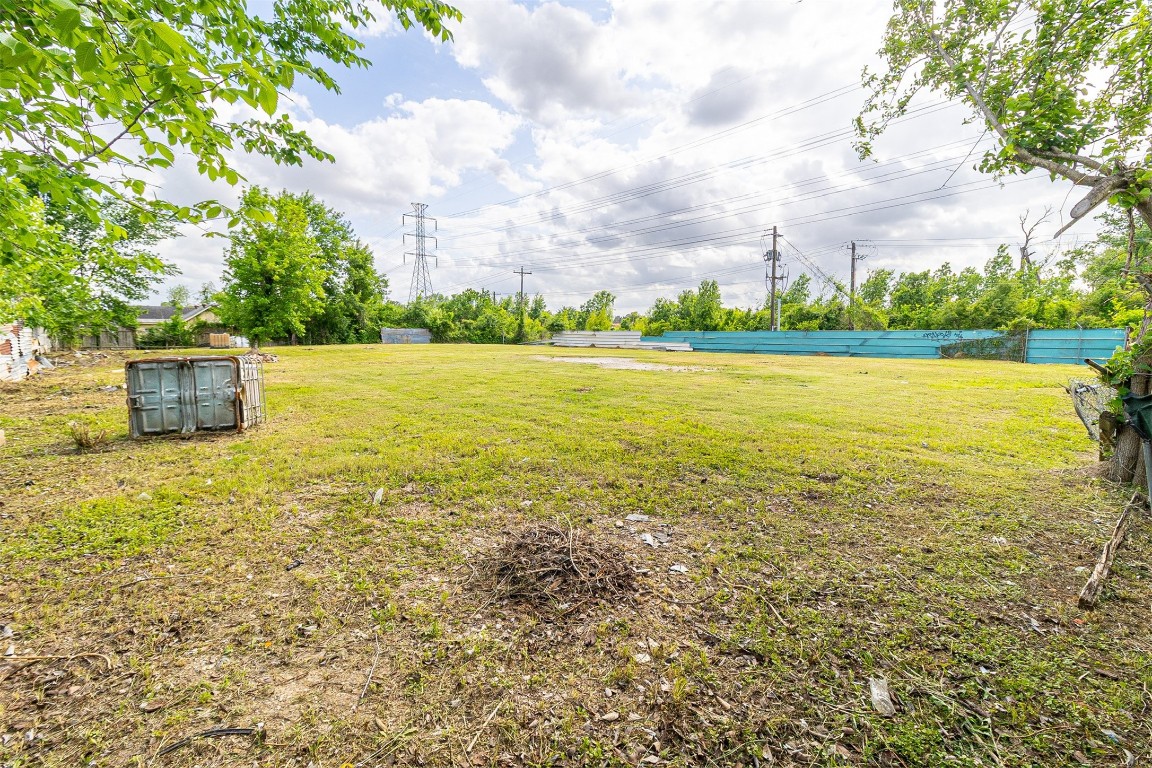 1710 Berry Road Property Photo 11