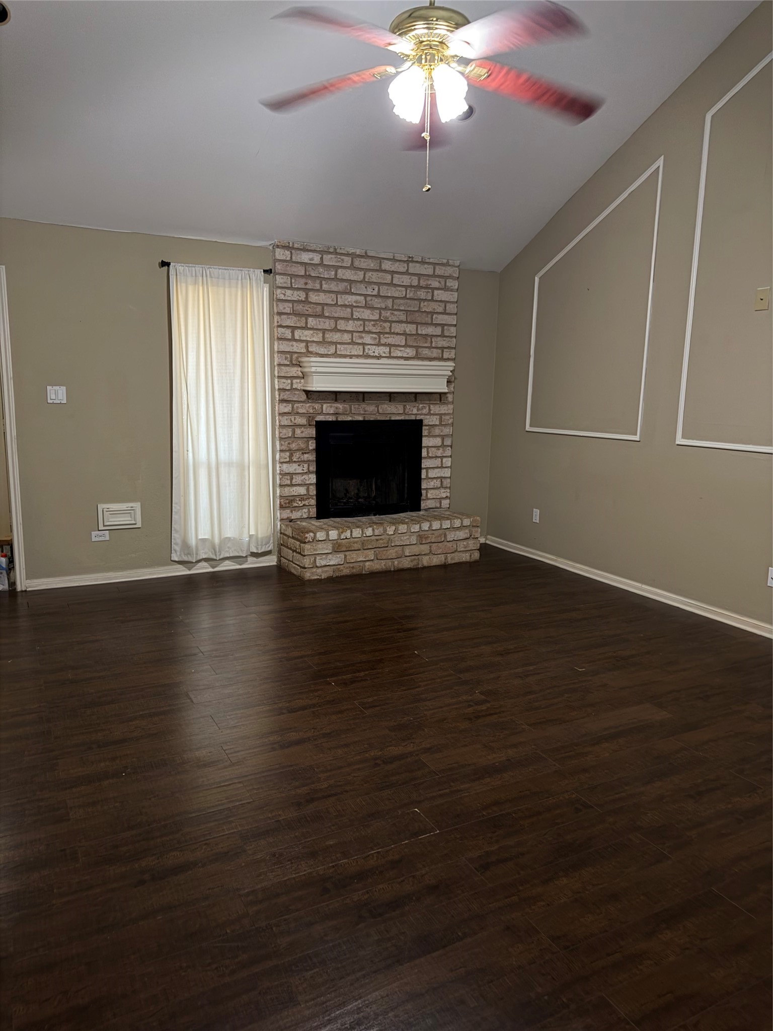 20815 Park Ridge Court Property Photo 3