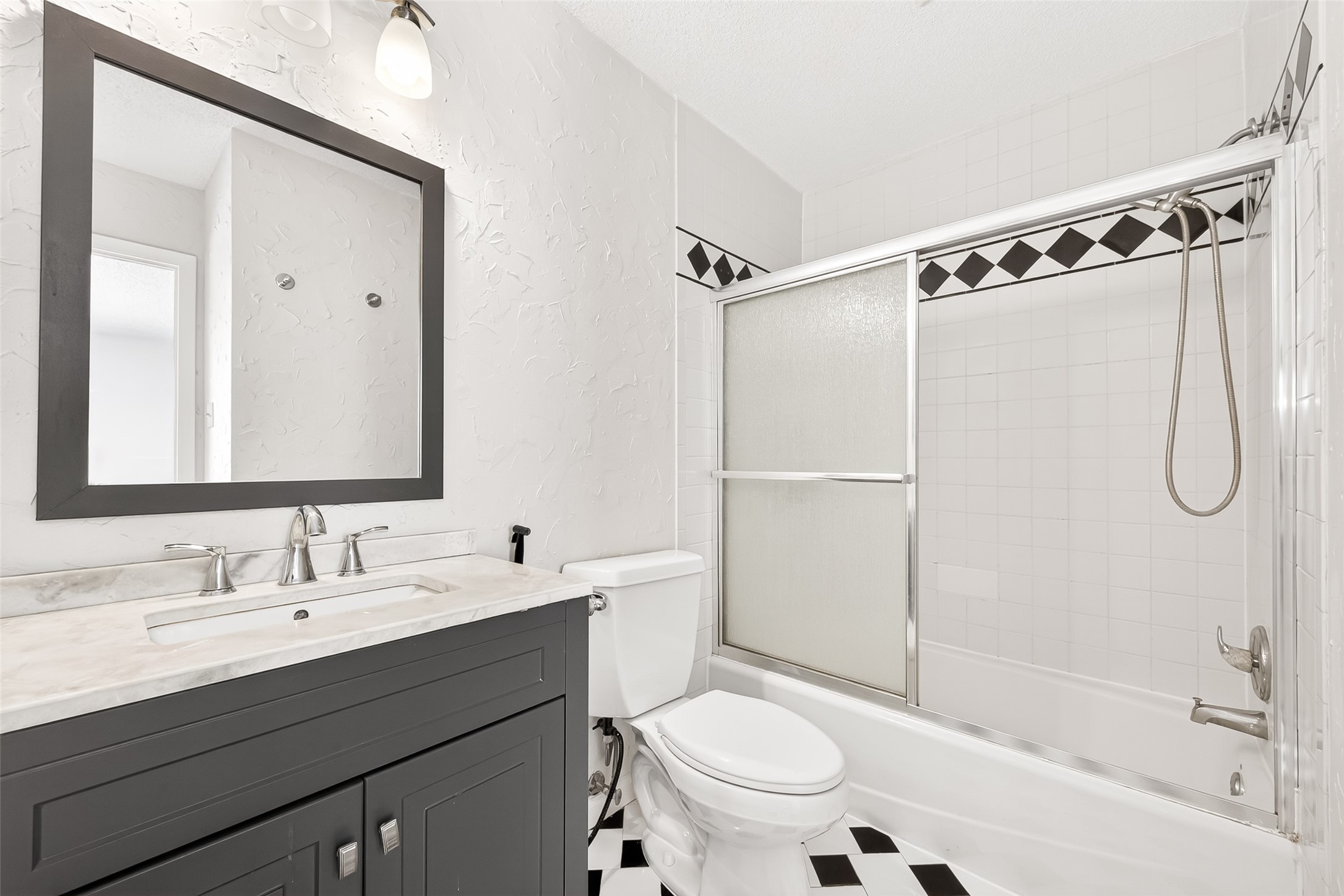 11677 Village Place Dr Property Photo 31