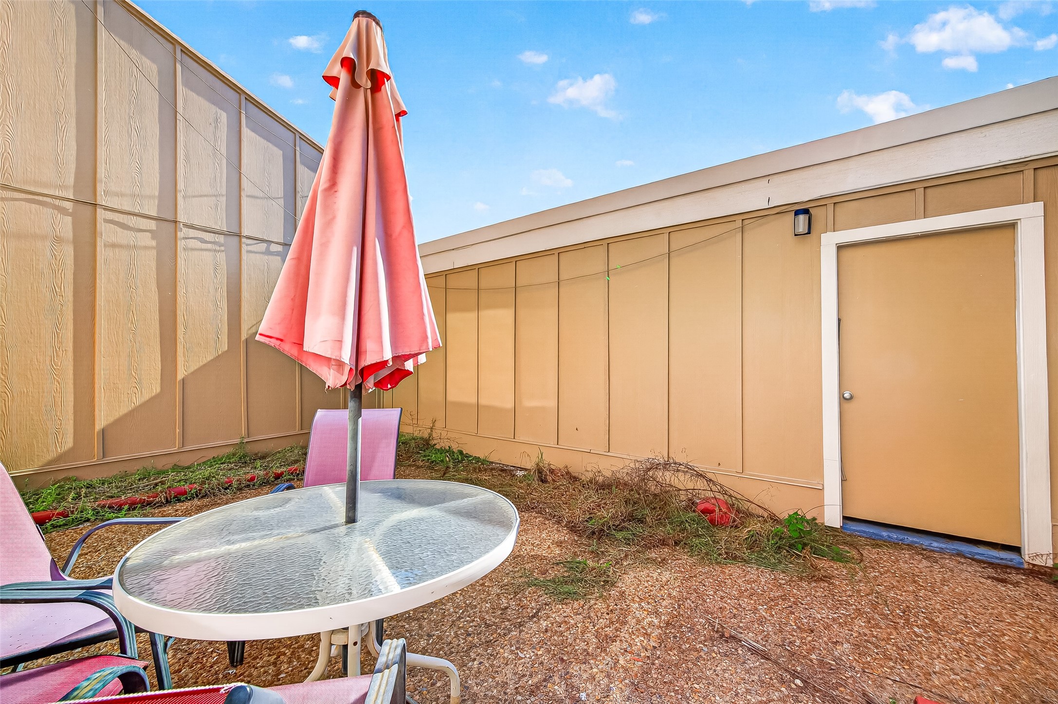 11677 Village Place Dr Property Photo 40
