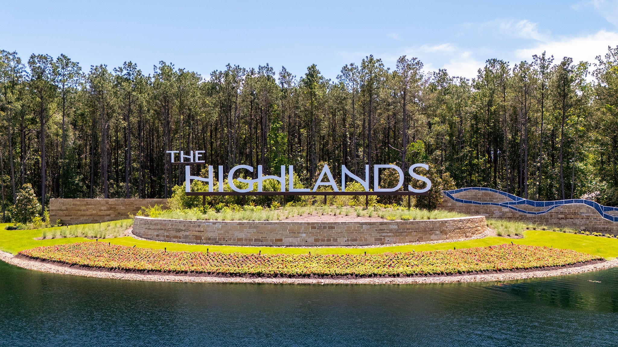 9507 Sierra Crest Lane Property Photo 4