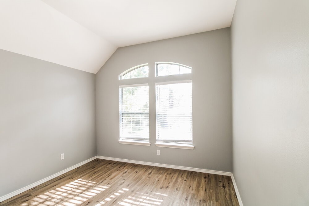 2804 Creek Bend Drive Property Photo 14
