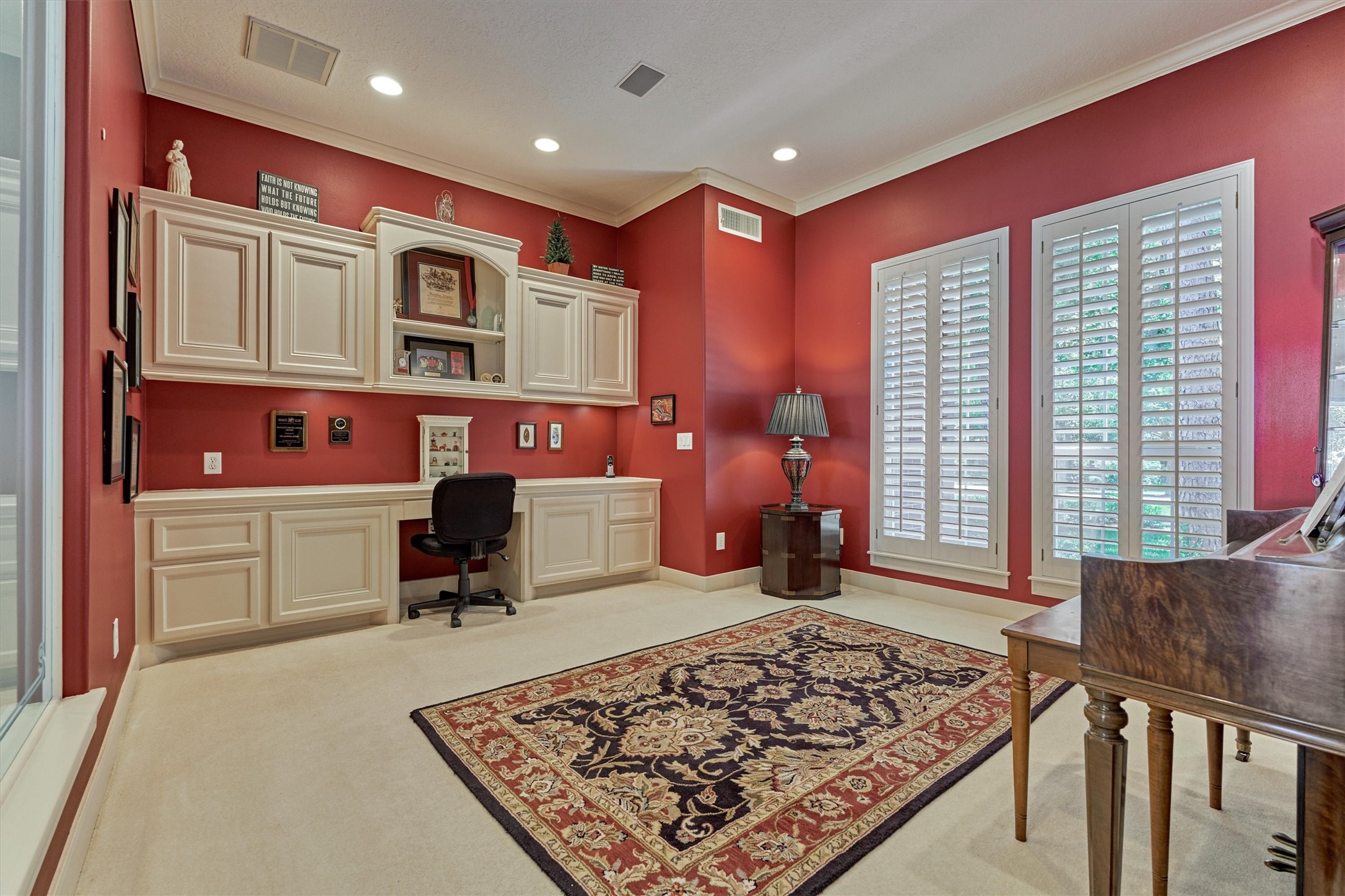 9485 Escondido Drive Property Photo 11