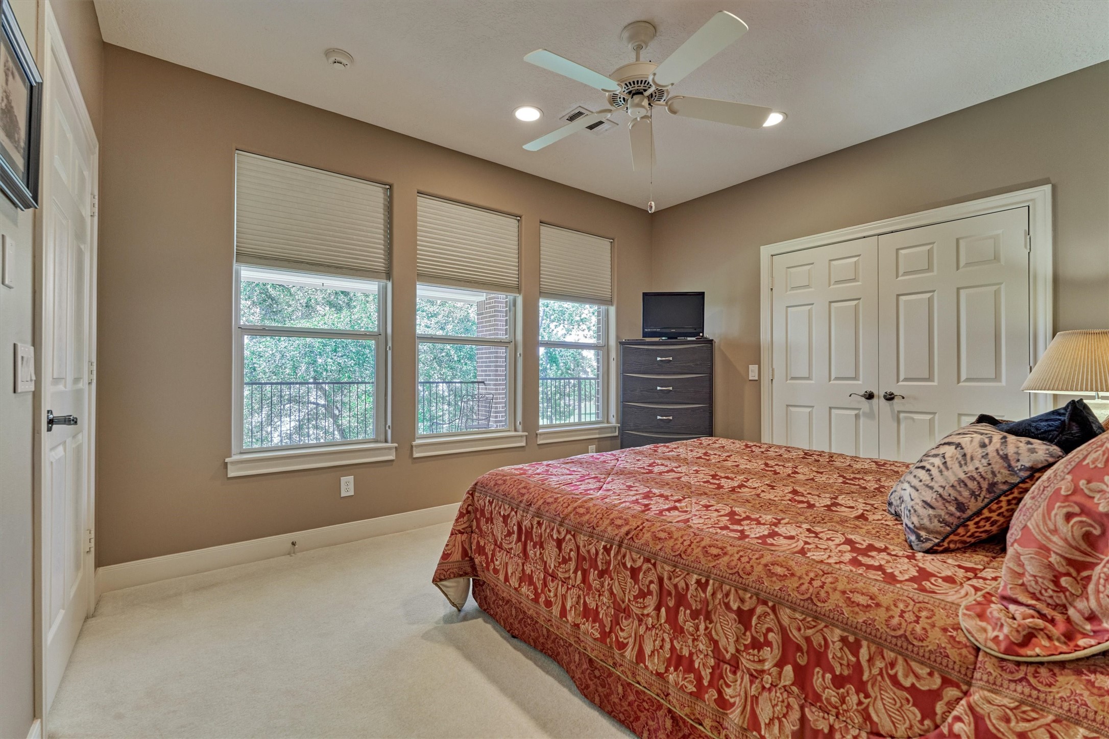 9485 Escondido Drive Property Photo 34