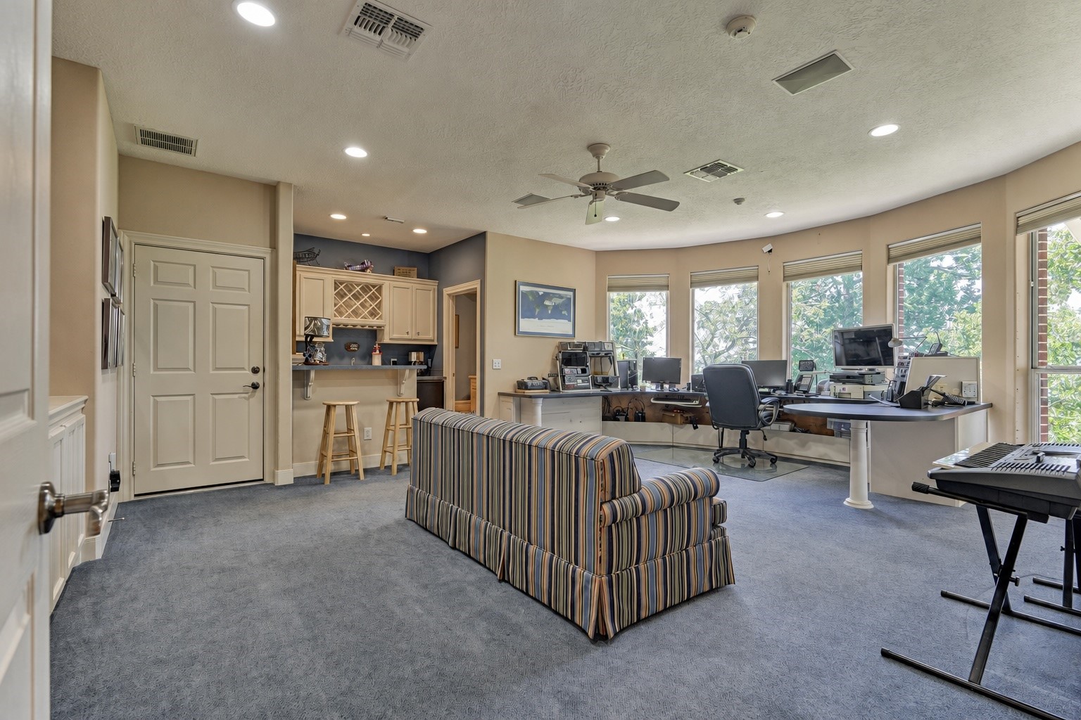 9485 Escondido Drive Property Photo 36