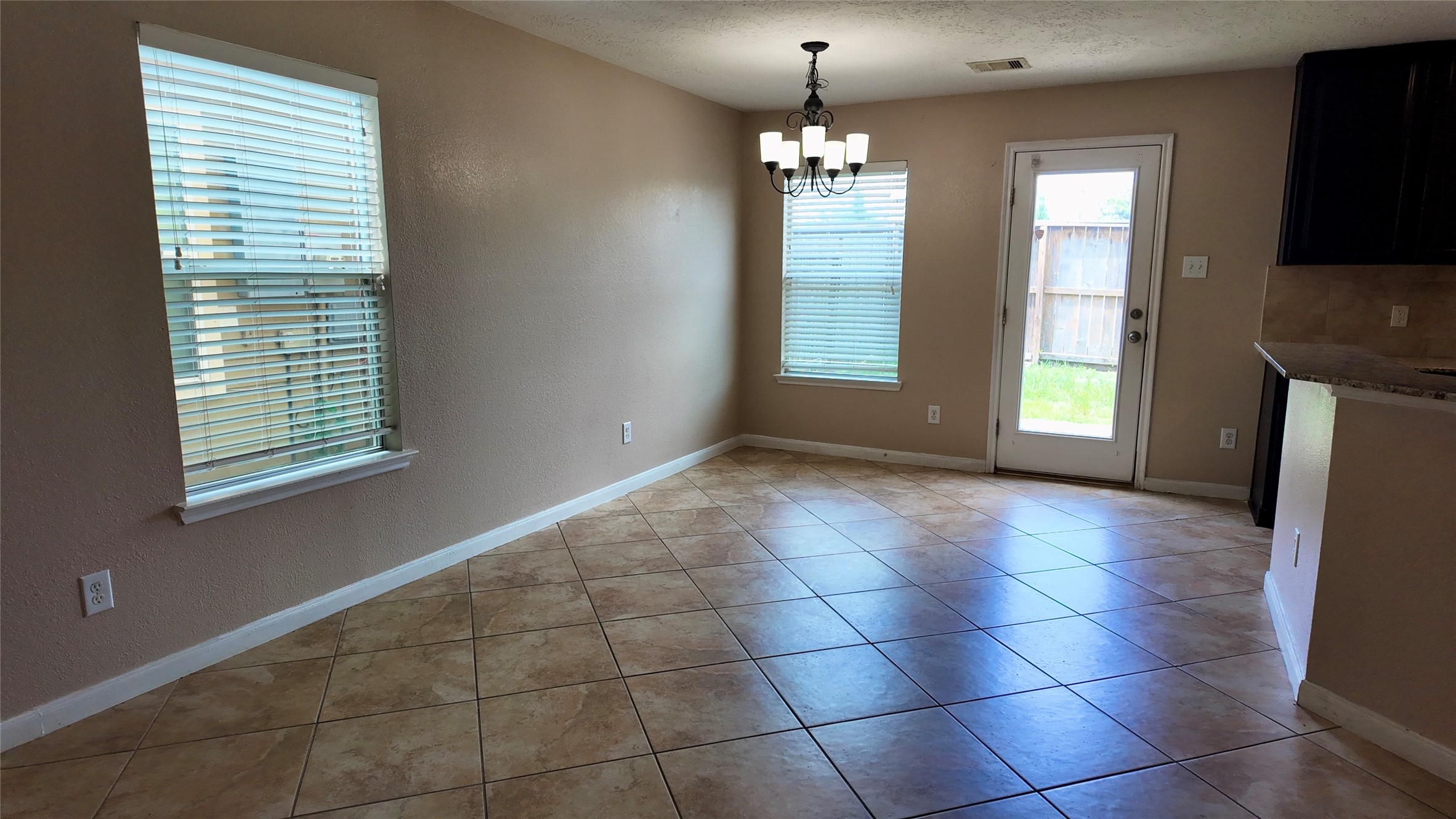 8014 Chasewood Drive Property Photo 9