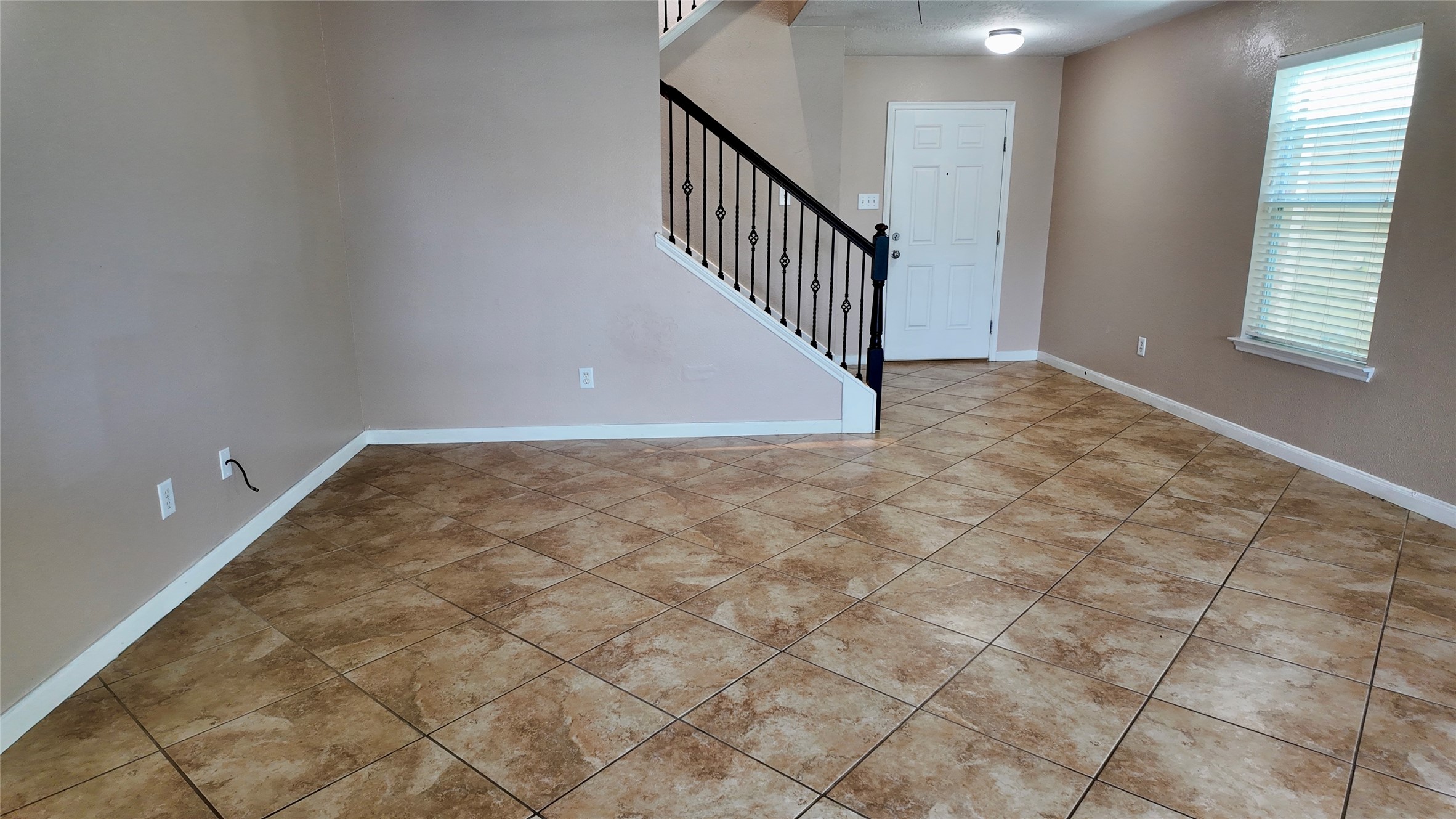 8014 Chasewood Drive Property Photo 18