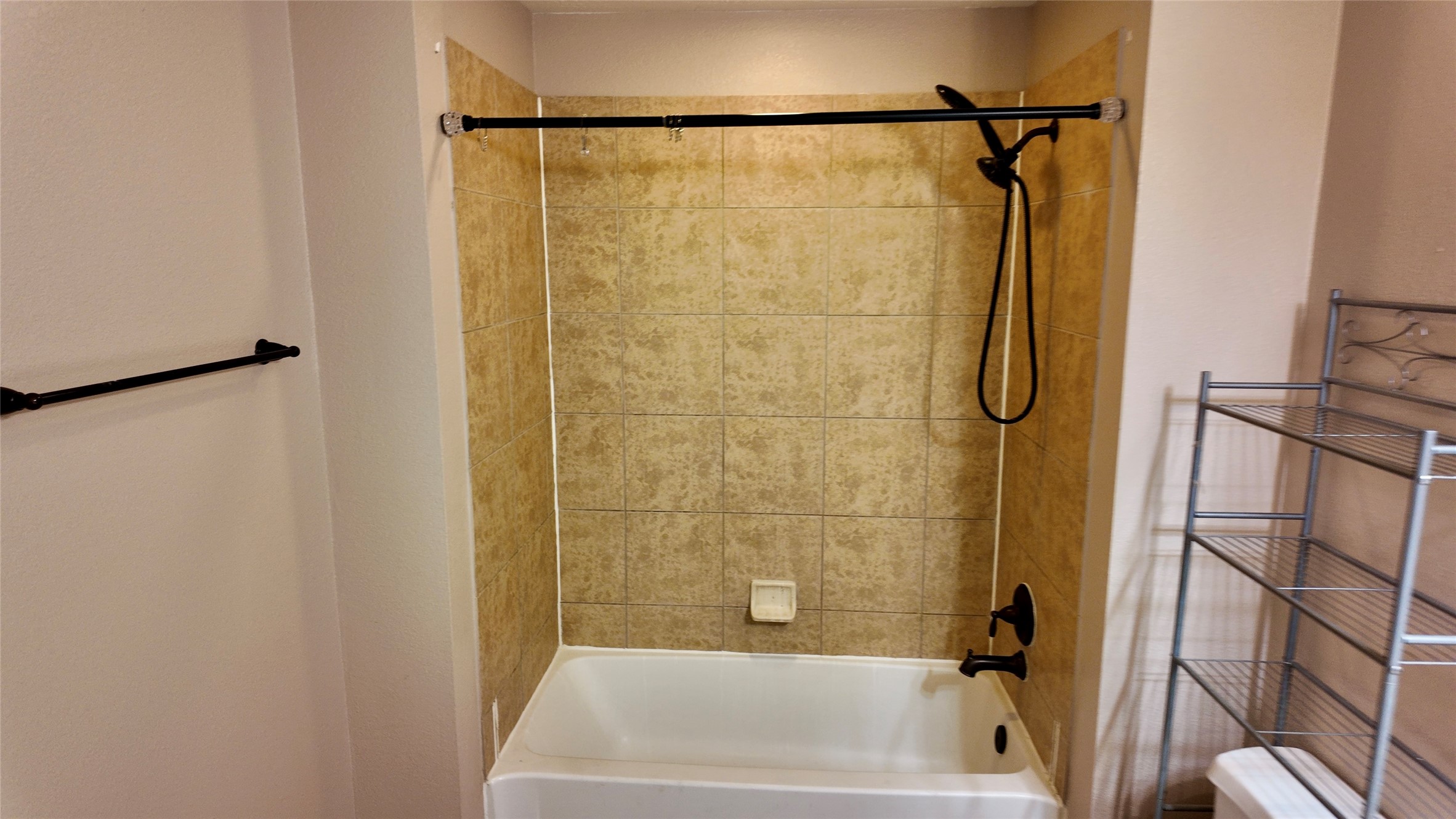 8014 Chasewood Drive Property Photo 32