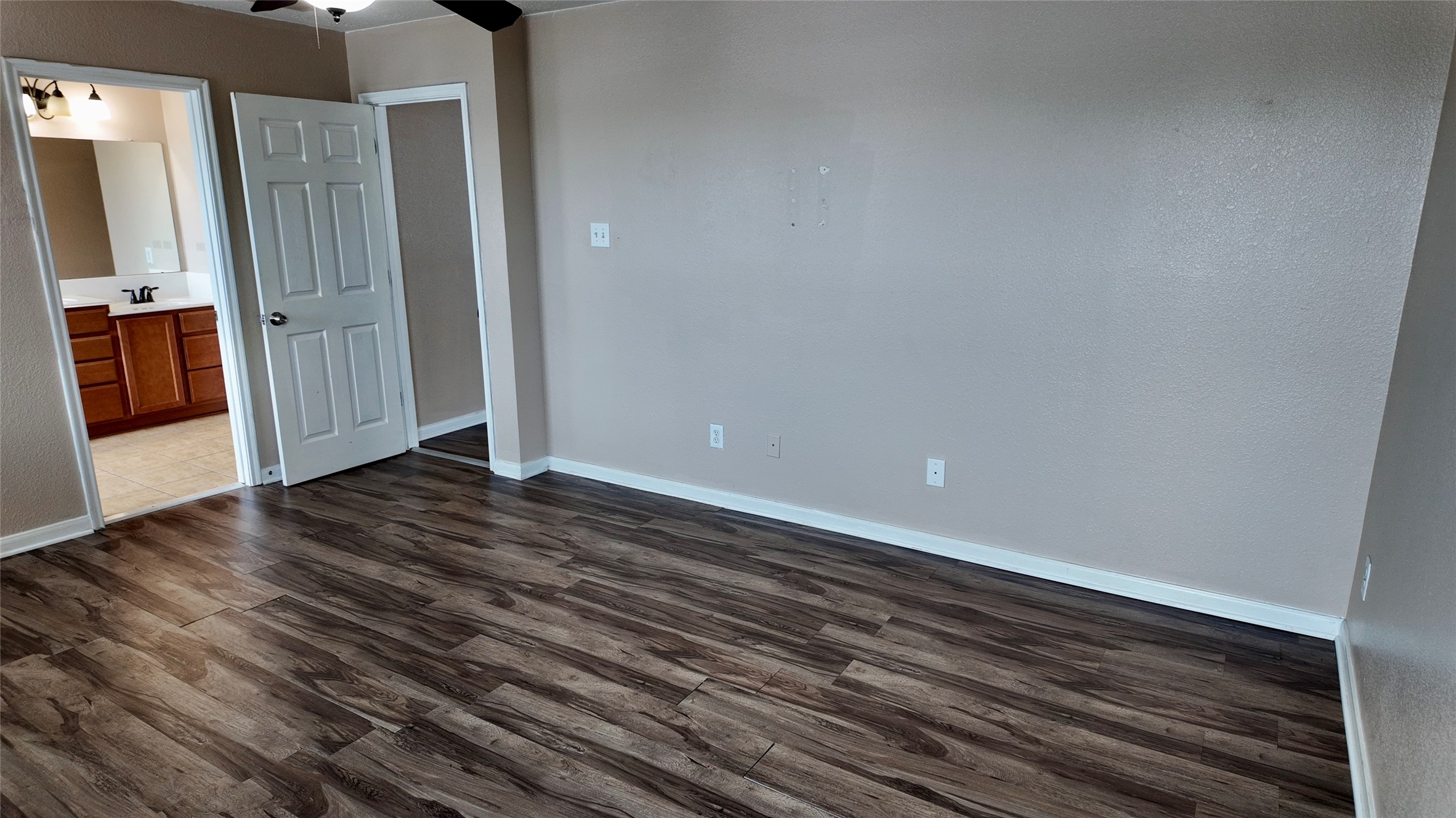 8014 Chasewood Drive Property Photo 37