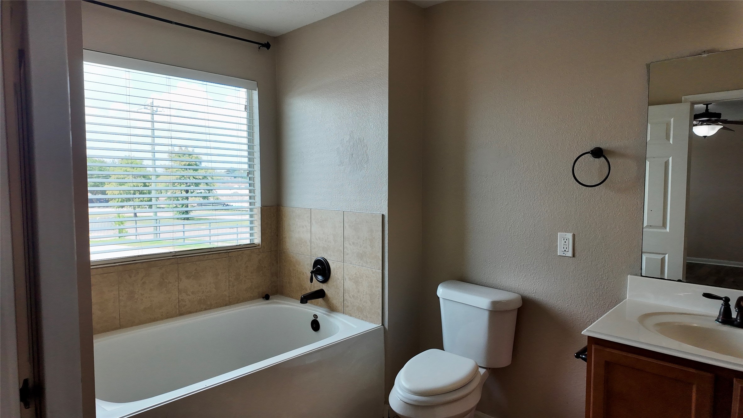 8014 Chasewood Drive Property Photo 40