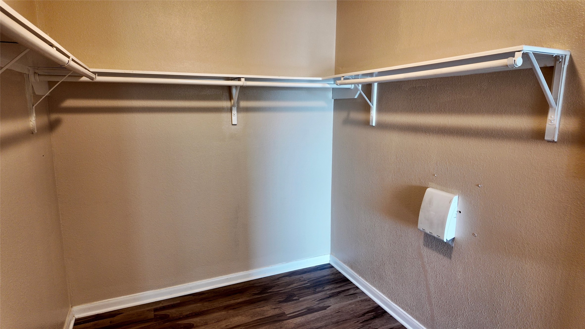8014 Chasewood Drive Property Photo 44
