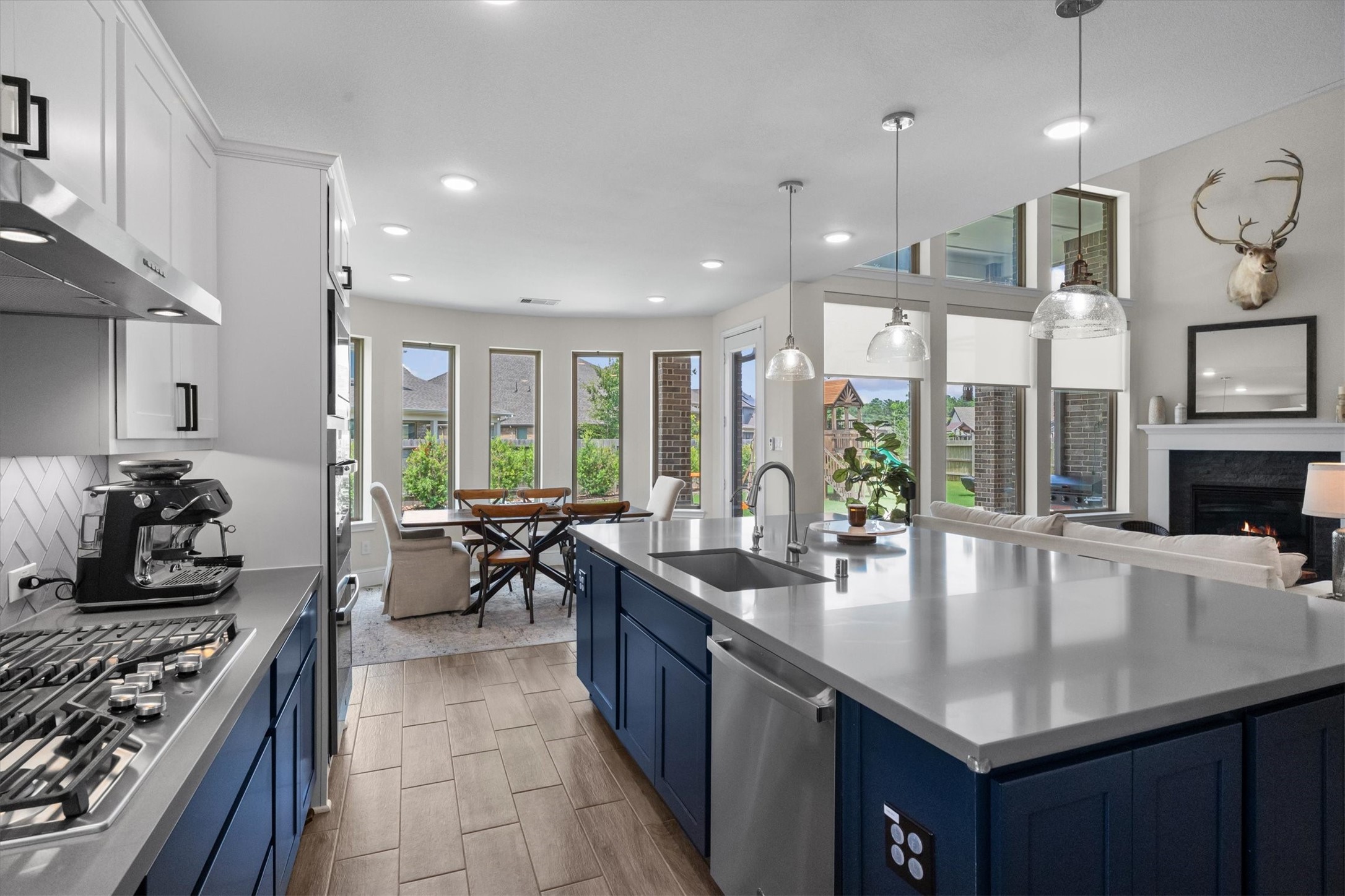 17403 Violet Vineyard Street Property Photo 11