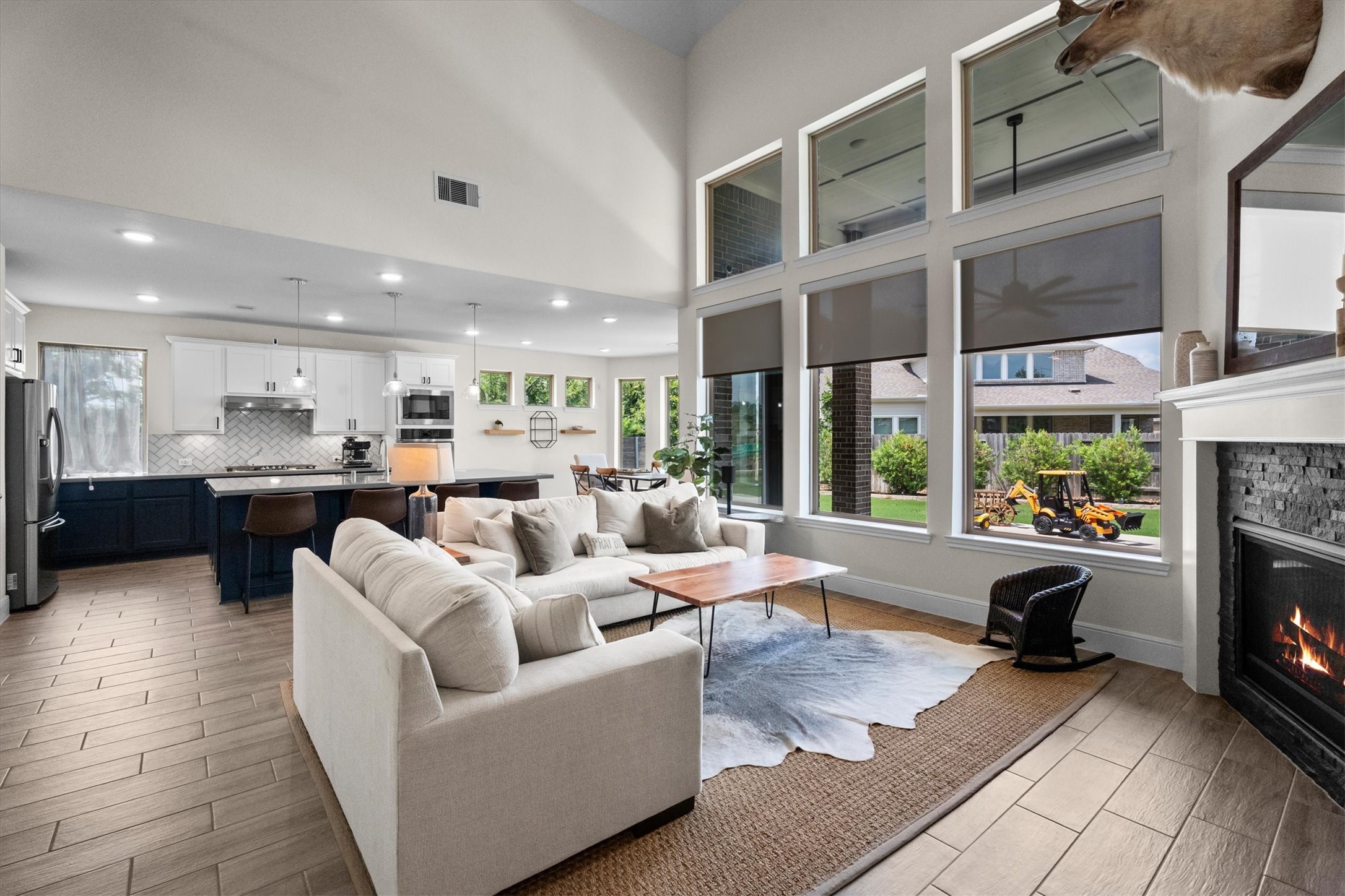 17403 Violet Vineyard Street Property Photo 14