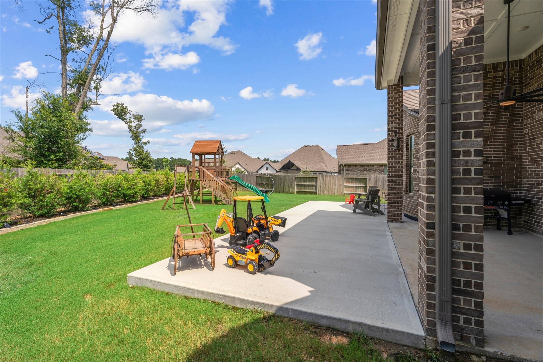 17403 Violet Vineyard Street Property Photo 36