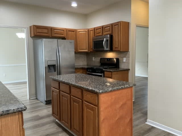 14423 Sun Harbor Drive Property Photo 10