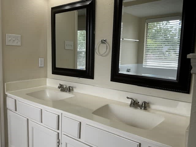 14423 Sun Harbor Drive Property Photo 16