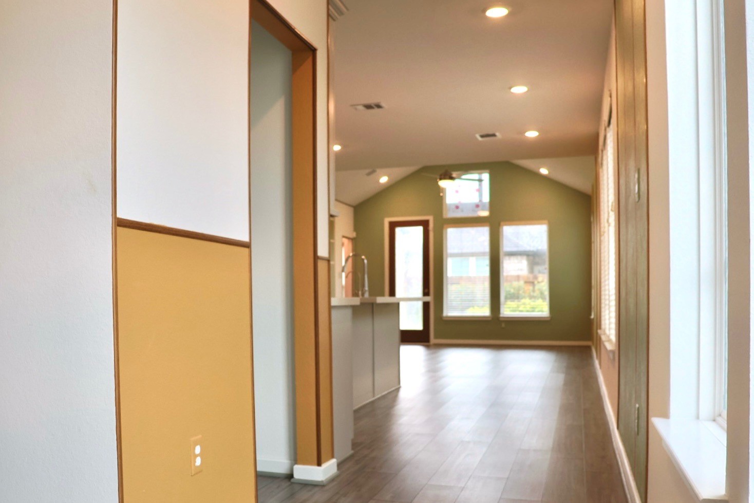 17631 Carnation Glen Drive Property Photo 3