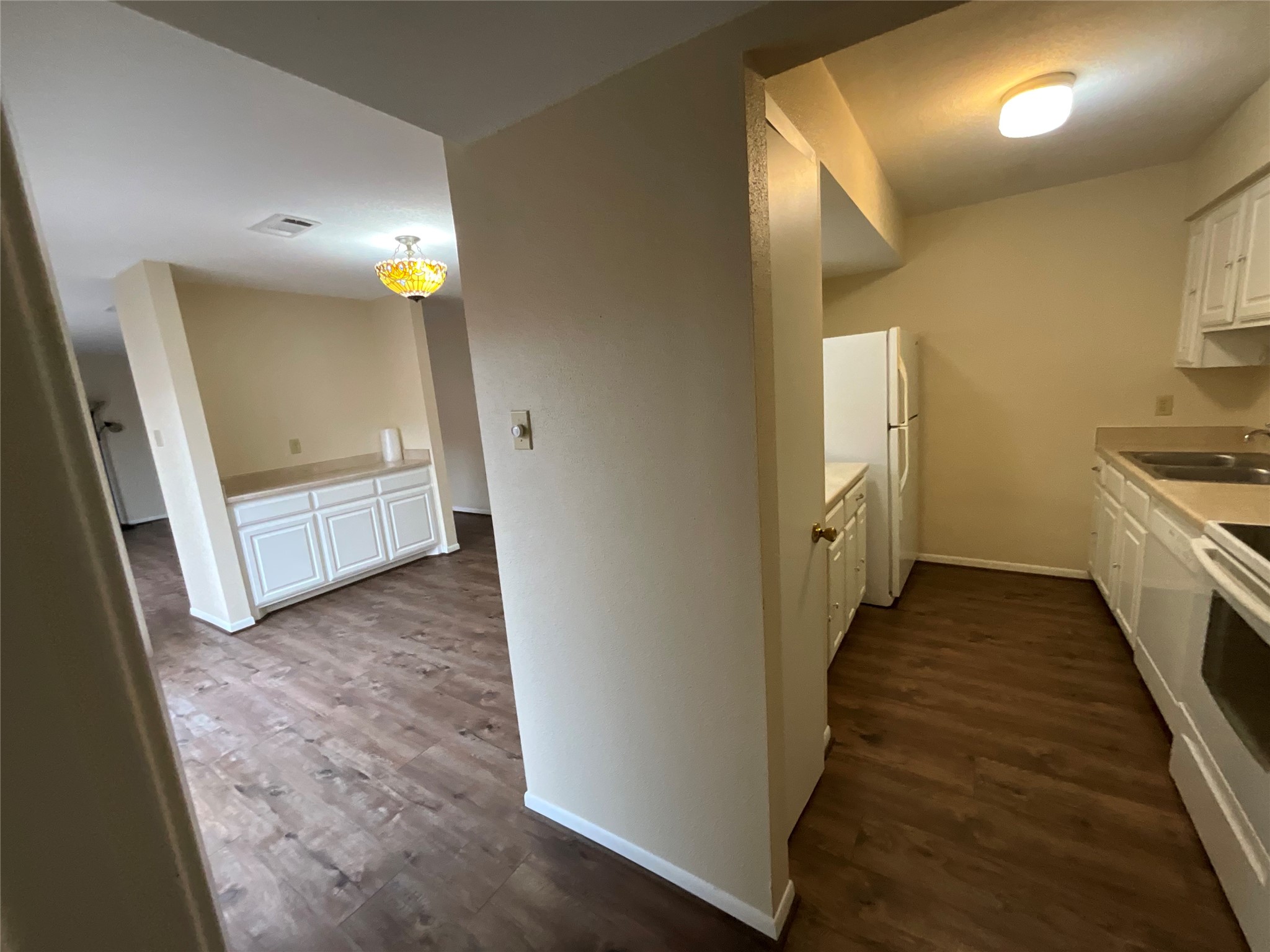 7004 Williams Drive Property Photo 21