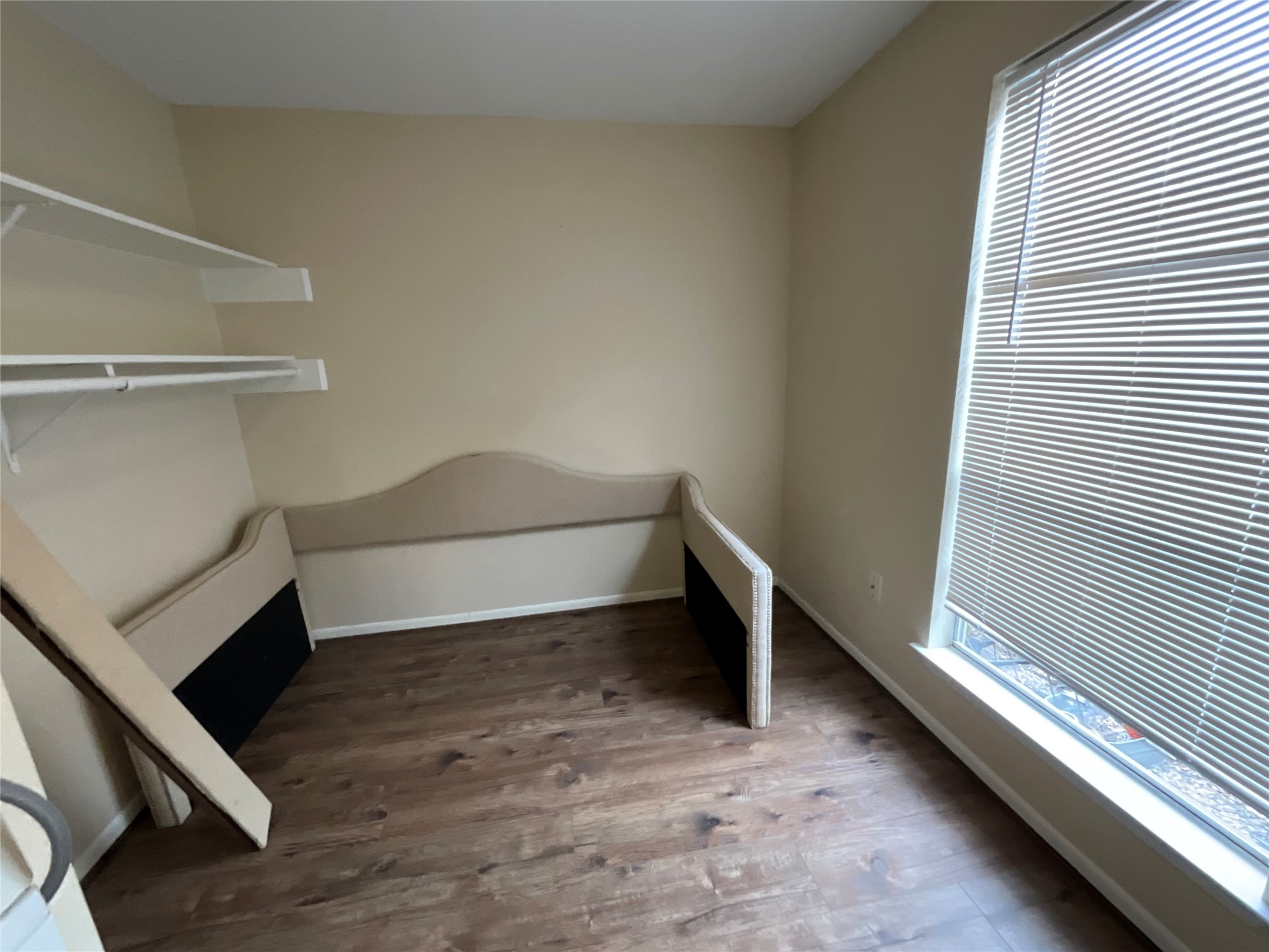 7004 Williams Drive Property Photo 29