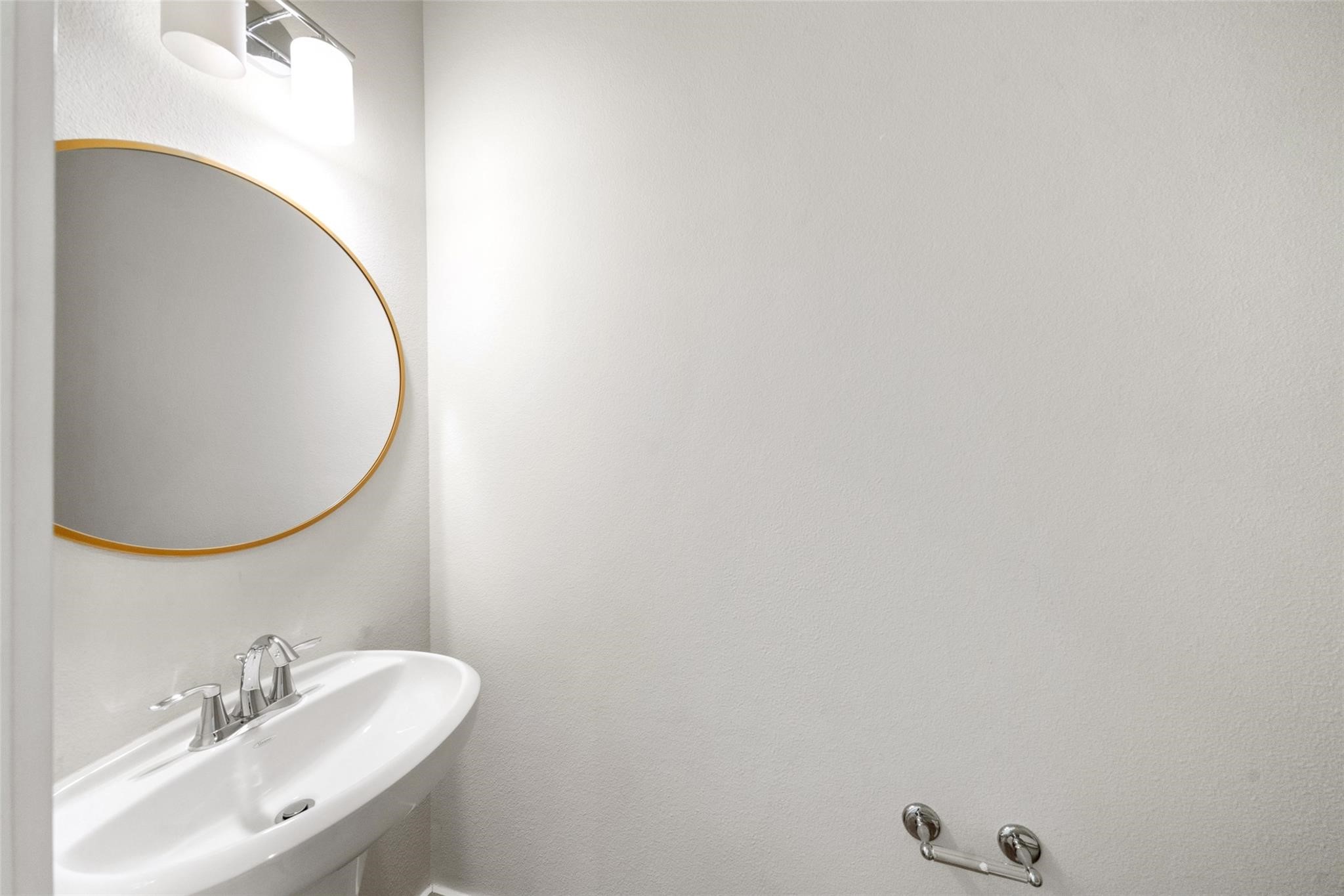 2616 Riverside Drive M Property Photo 19