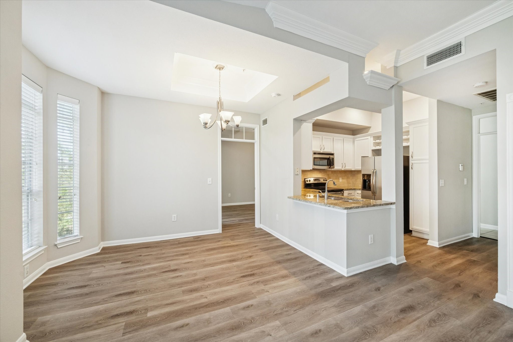 5353 Memorial Drive 3071 Property Photo 1