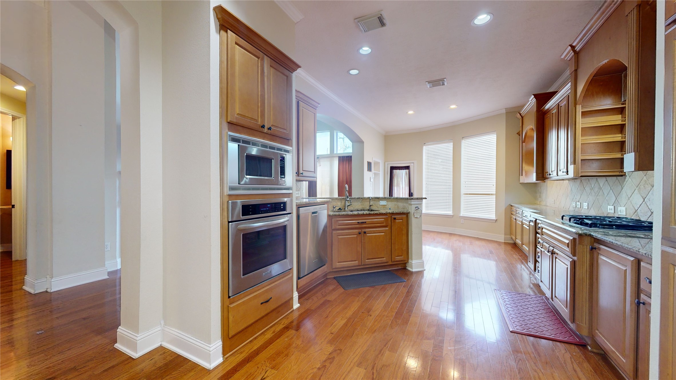 8538 Sunrise Meadow Lane Property Photo 17
