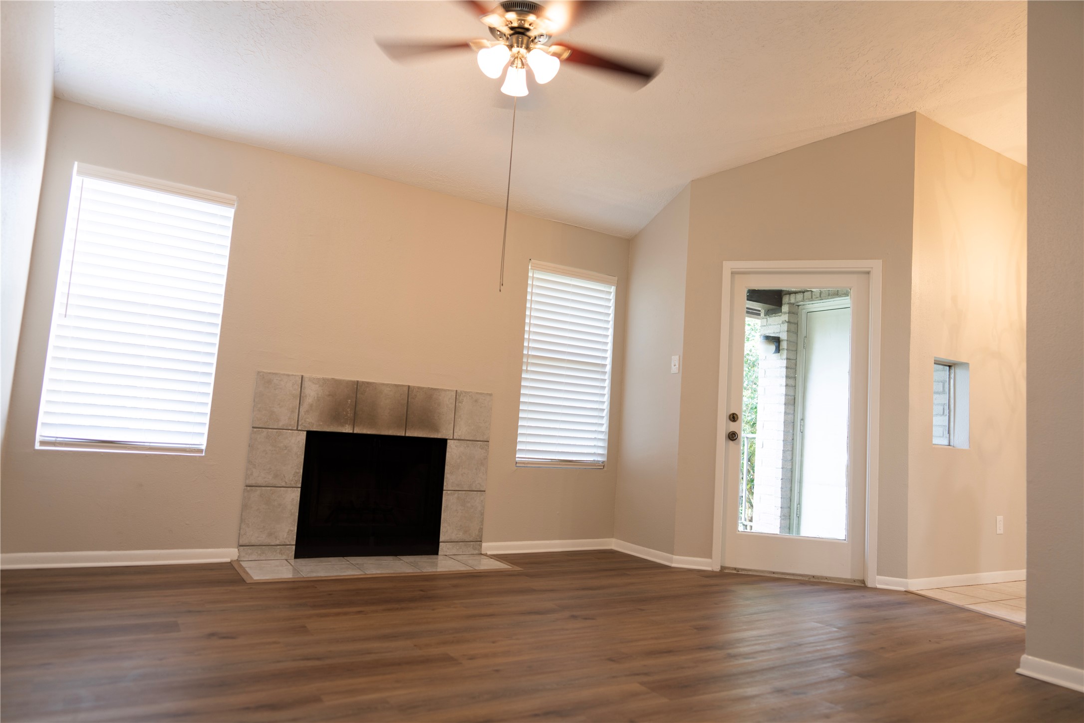 2021 Spenwick Drive 624 Property Photo 2