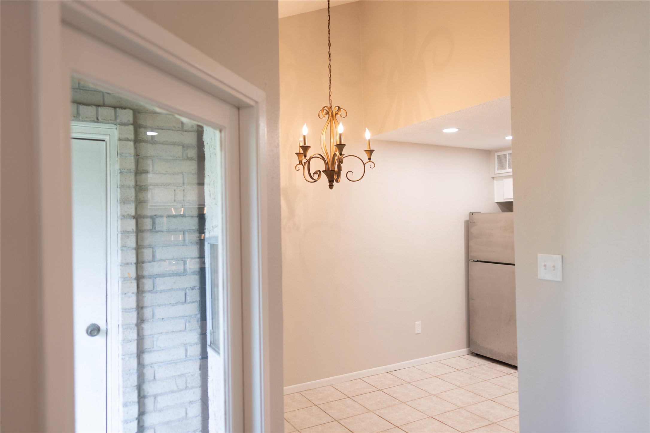 2021 Spenwick Drive 624 Property Photo 9