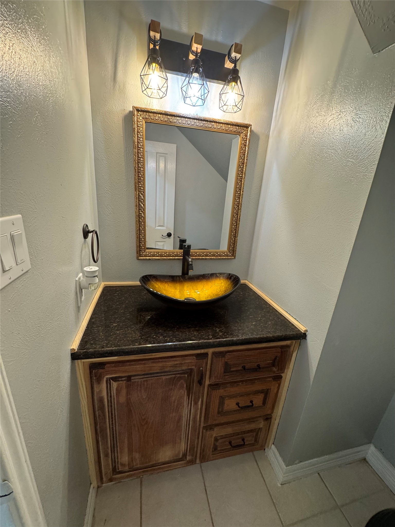 11727 Rolling Stream Drive Property Photo 7
