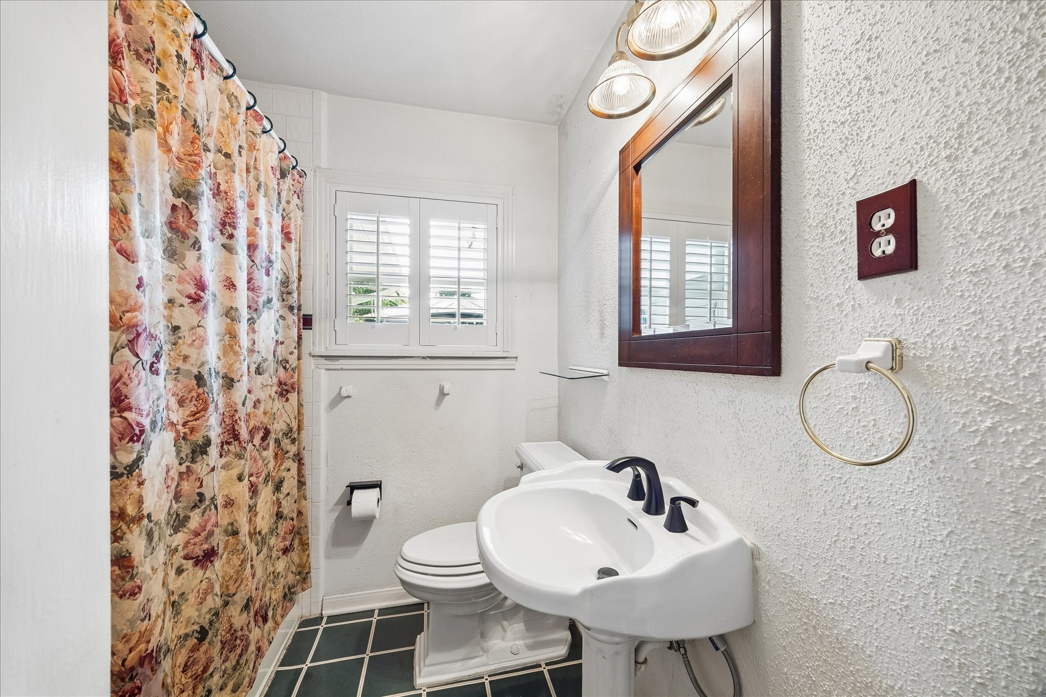 1611 Gardenia Drive Property Photo 18