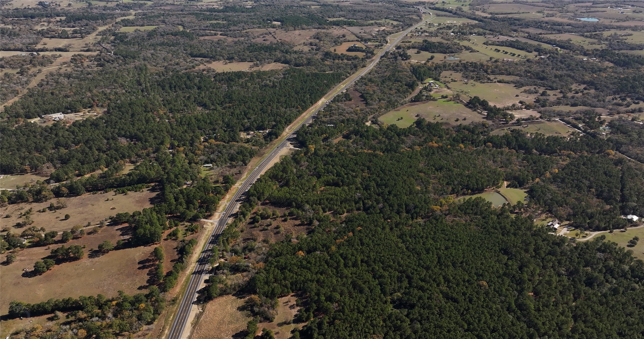 4604 Highway 105 E Property Photo 20
