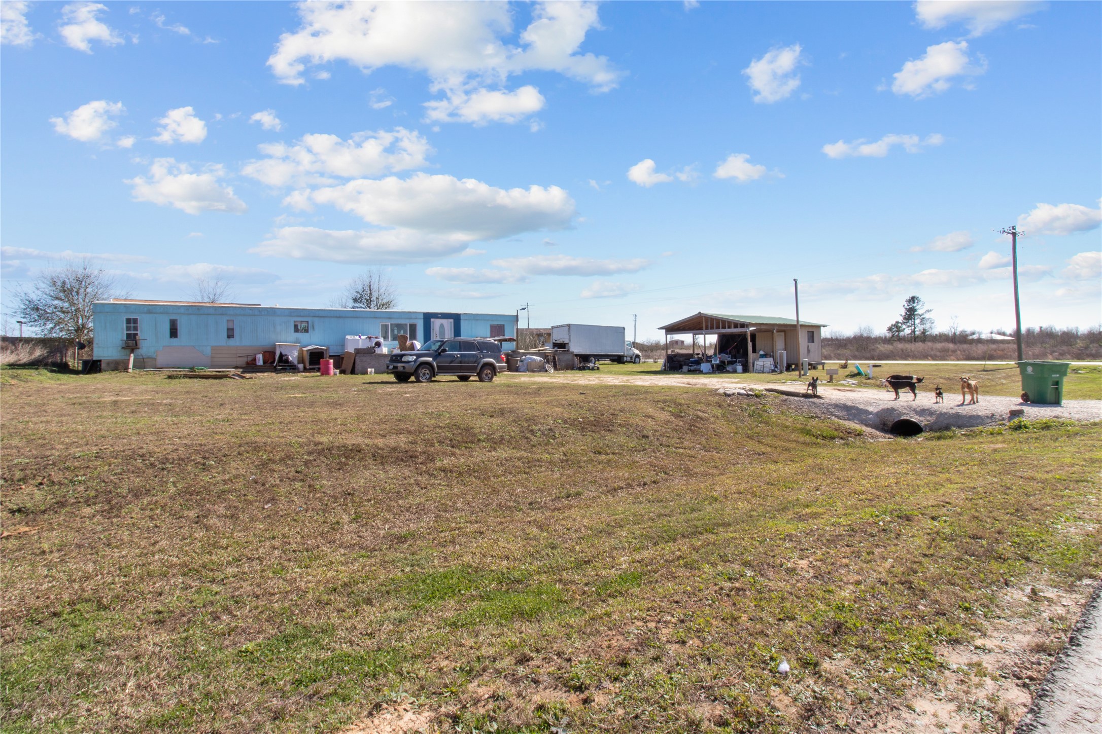 731 Road 5814 Property Photo 2